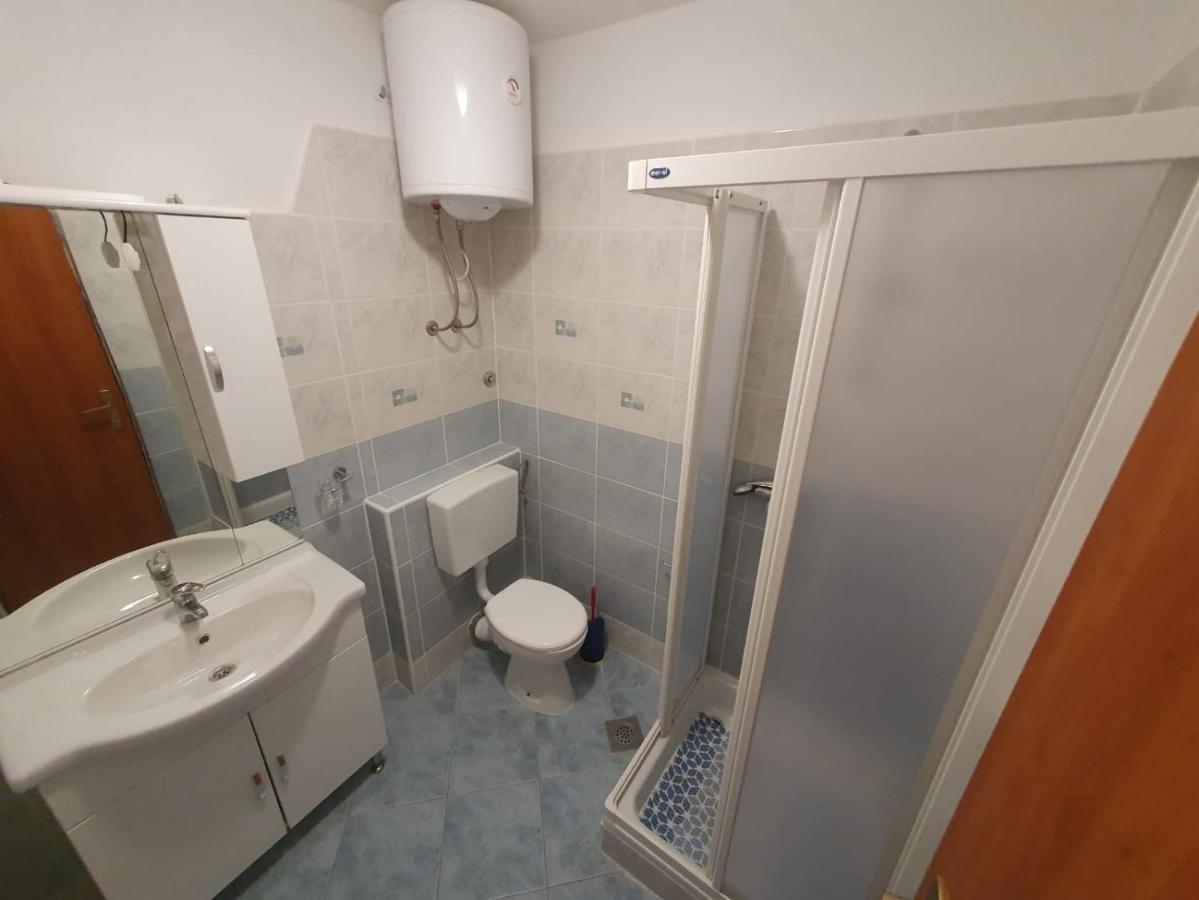 Francis Appartements Пакоштане Экстерьер фото