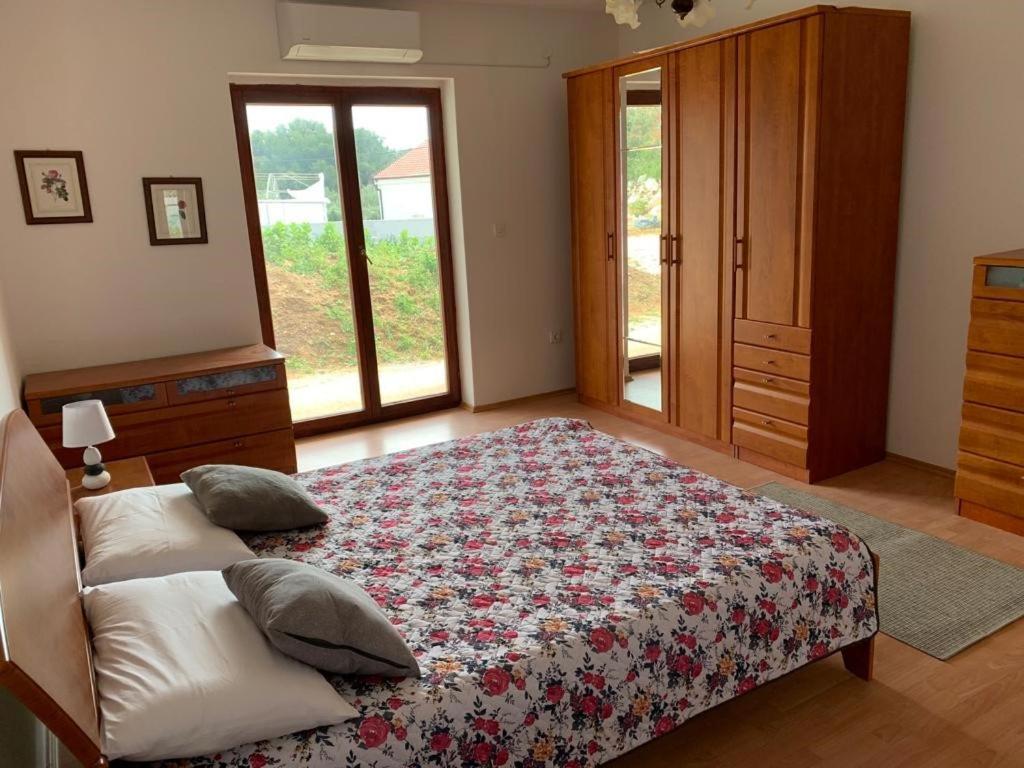 Francis Appartements Пакоштане Экстерьер фото