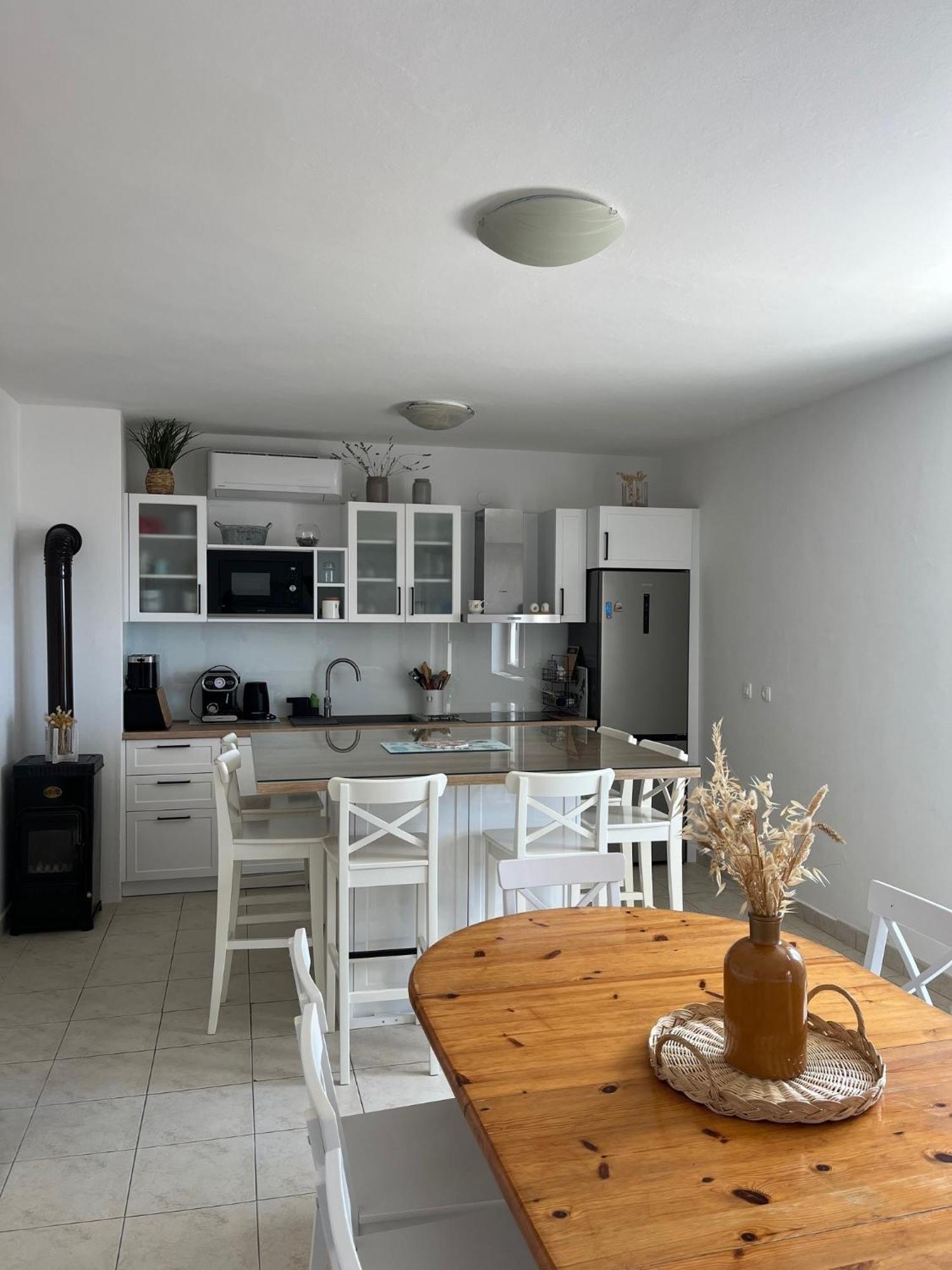 Francis Appartements Пакоштане Экстерьер фото
